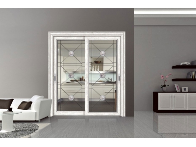 還傻傻分不清系統(tǒng)門窗和普通門窗嗎？現(xiàn)在看完就明白了